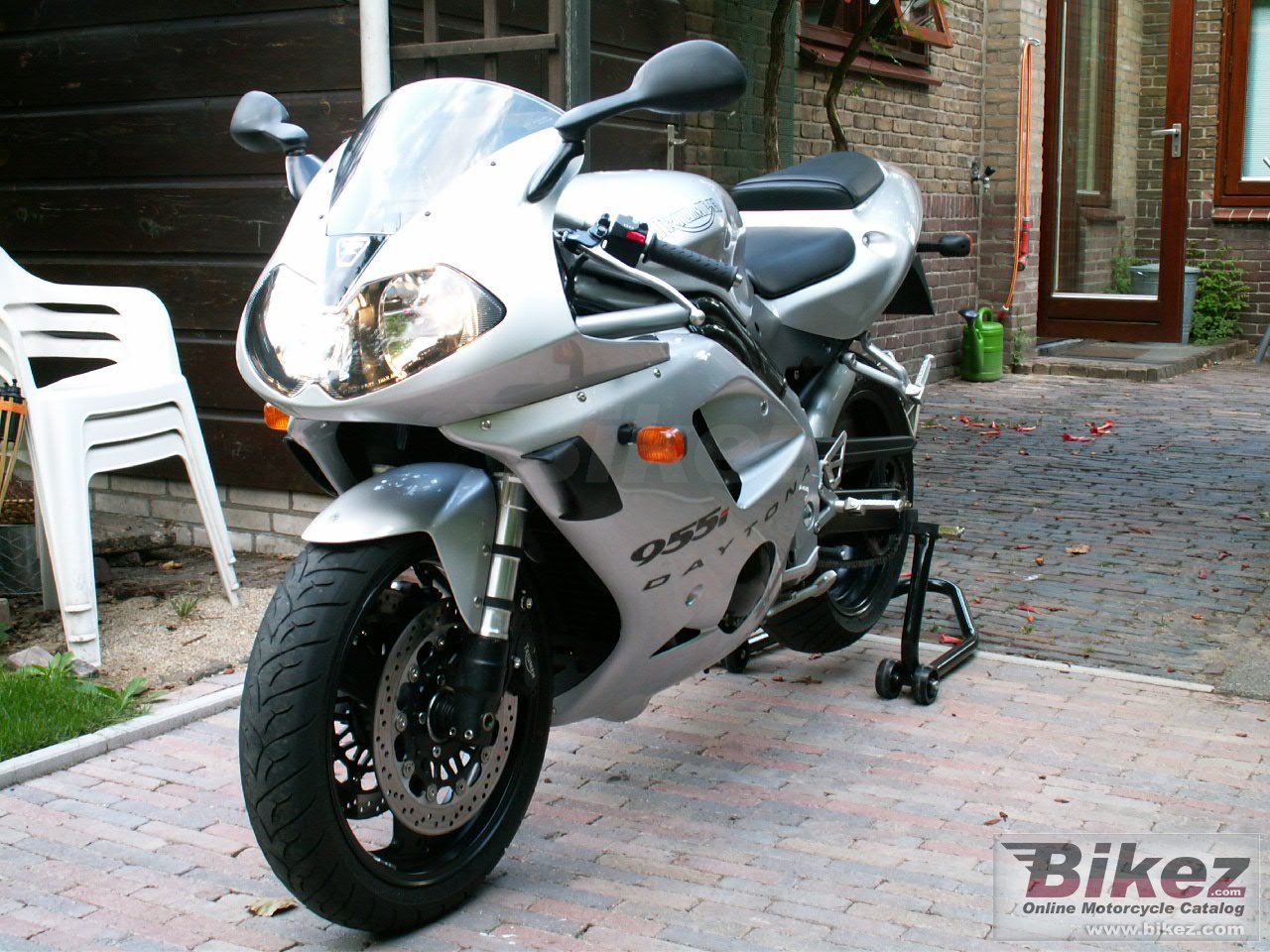 Thumbnail for Triumph Daytona 955i 2003