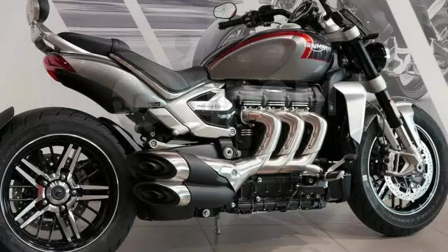 Thumbnail for Triumph Rocket 3 GT 2021
