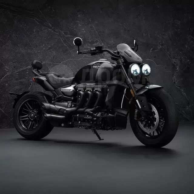 Thumbnail for Triumph Rocket 3 GT Triple Black 2021