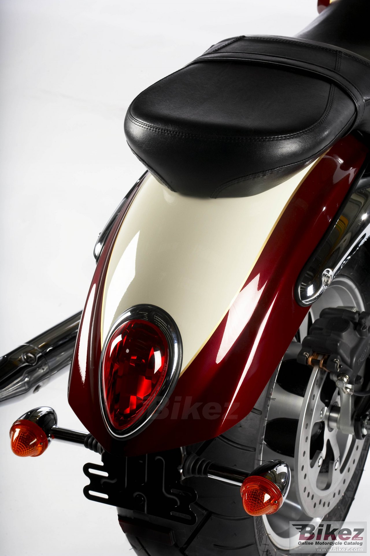 Thumbnail for Triumph Rocket III Classic 2006