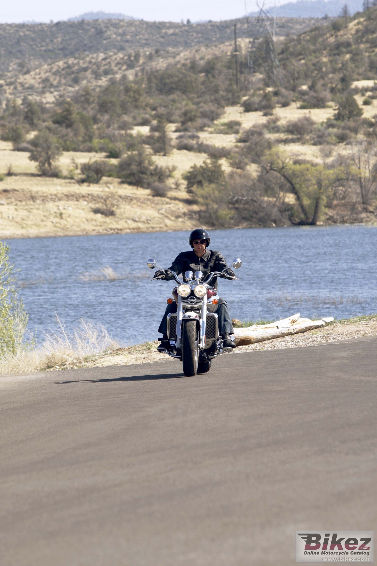 Thumbnail for Triumph Rocket III Classic 2009