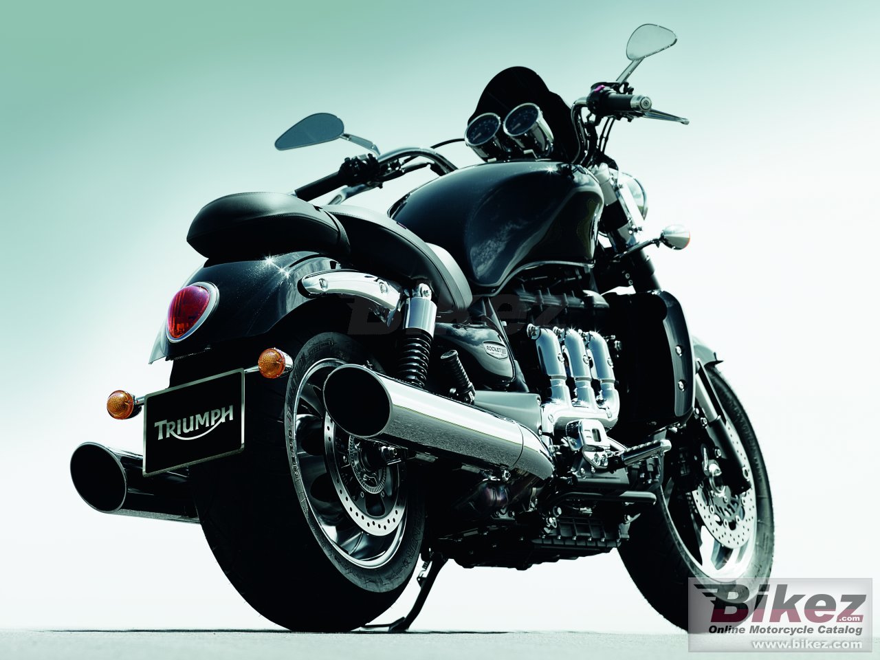 Thumbnail for Triumph Rocket III Roadster 2010