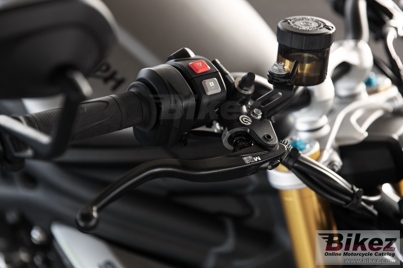 Thumbnail for Triumph Speed Triple 1200 RS 2021