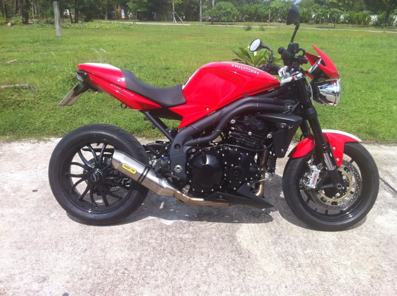 Triumph Speed Triple SE