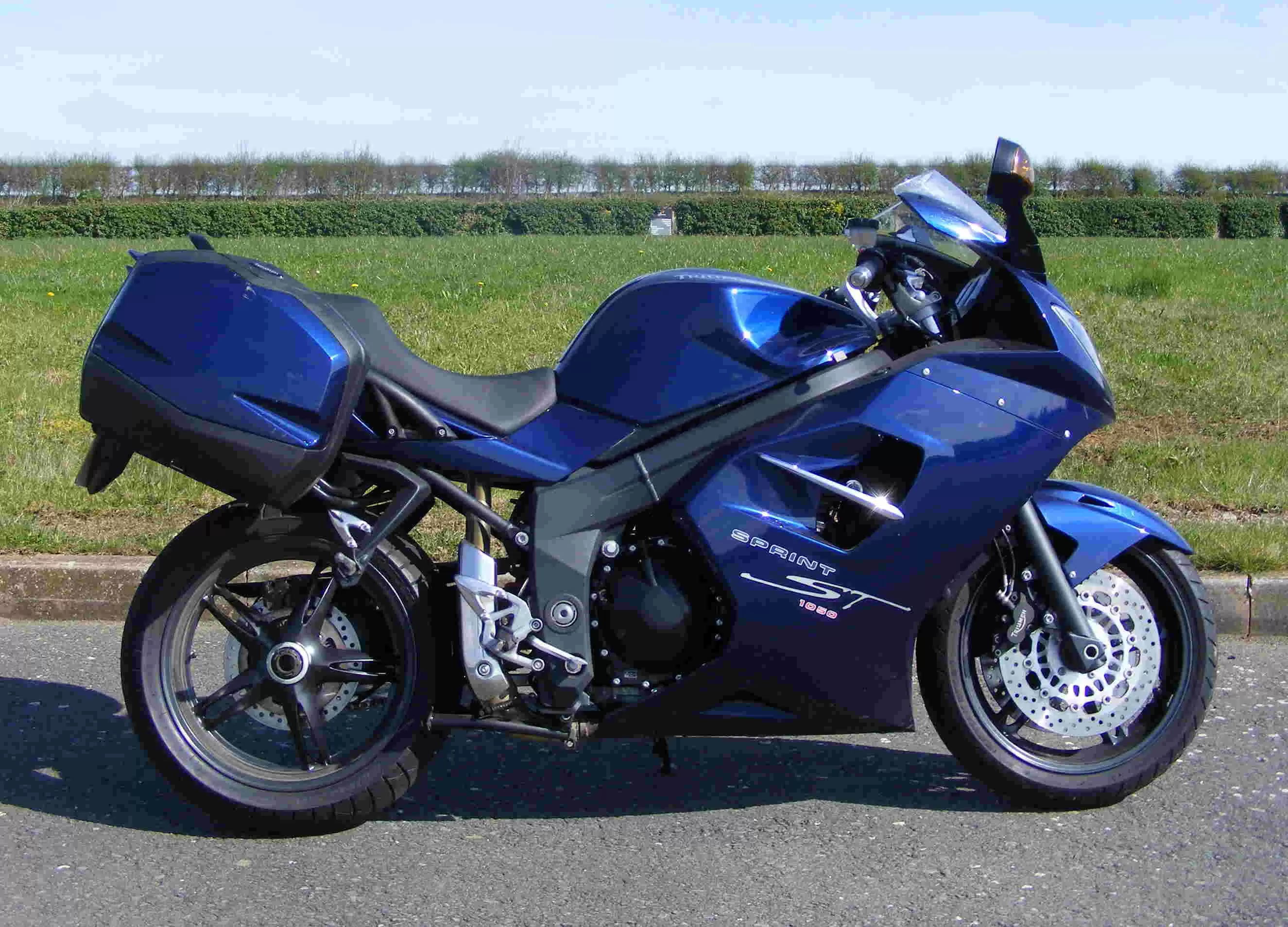 Thumbnail for Triumph Sprint ST 2004