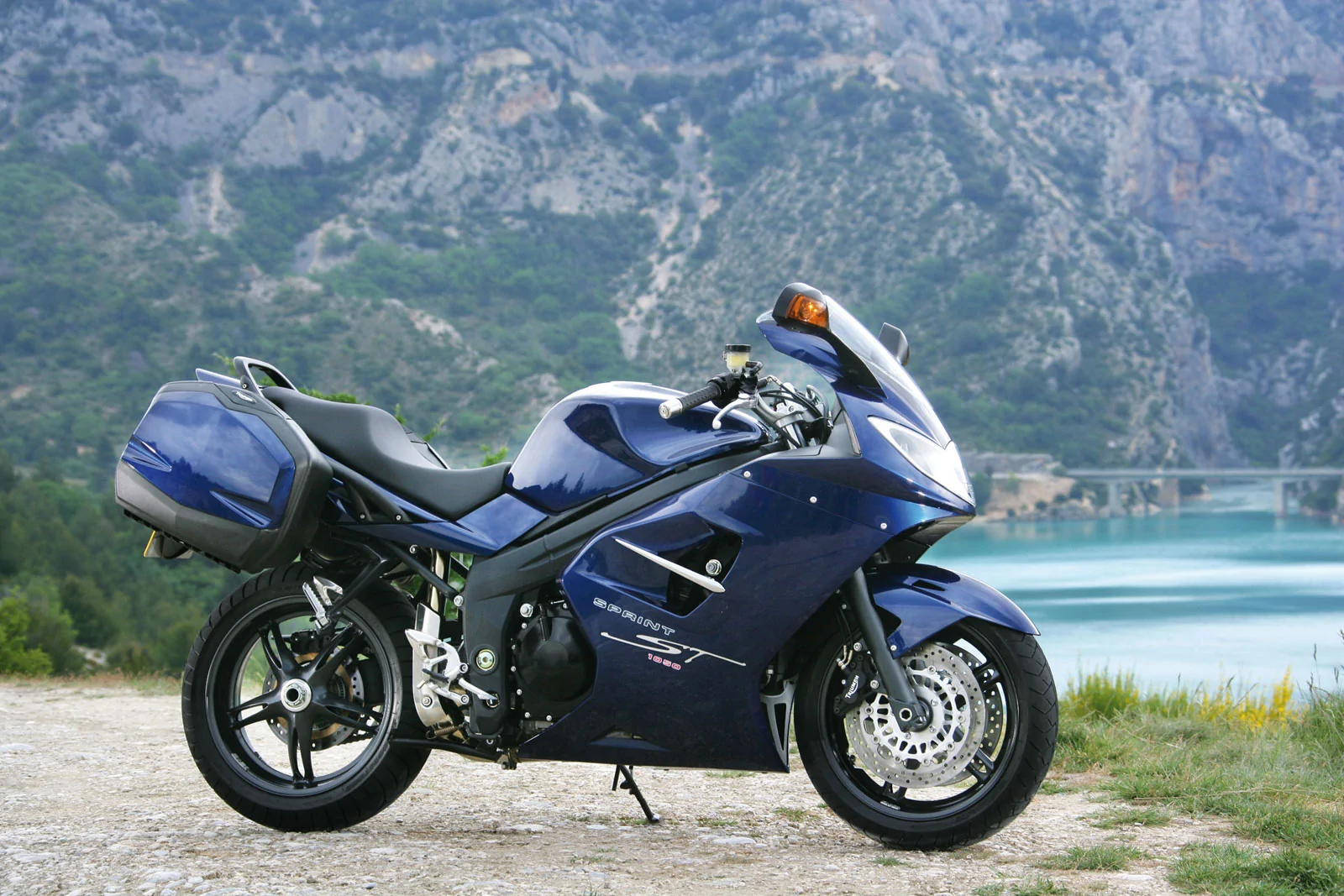 Thumbnail for Triumph Sprint ST 2009