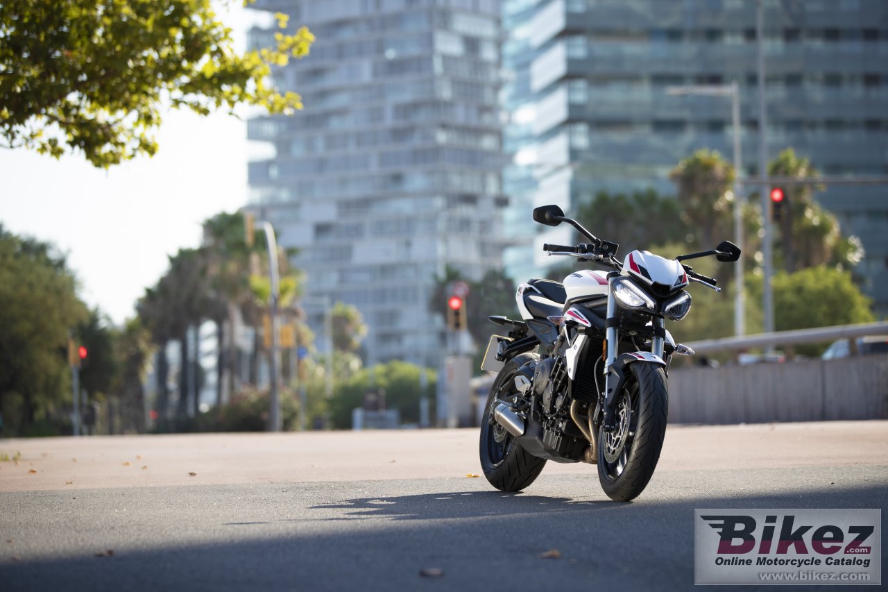 Thumbnail for Triumph Street Triple S A2 Licence 2020