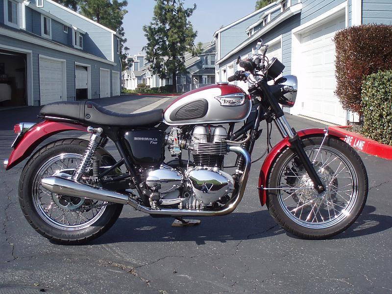 Thumbnail for Triumph T100 2003