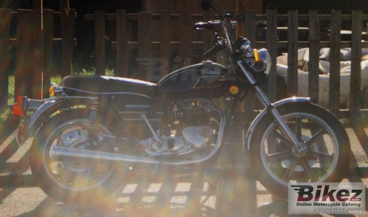 Triumph T 140 E Bonneville
