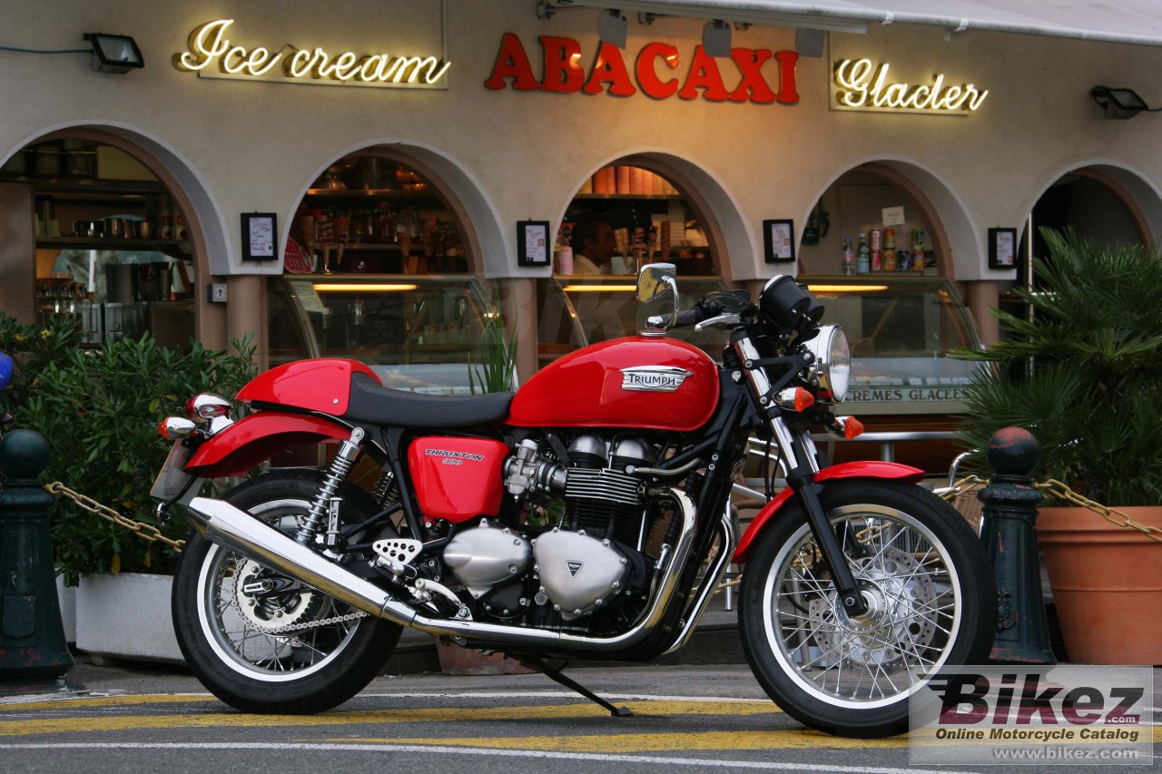 Thumbnail for Triumph Thruxton 2009