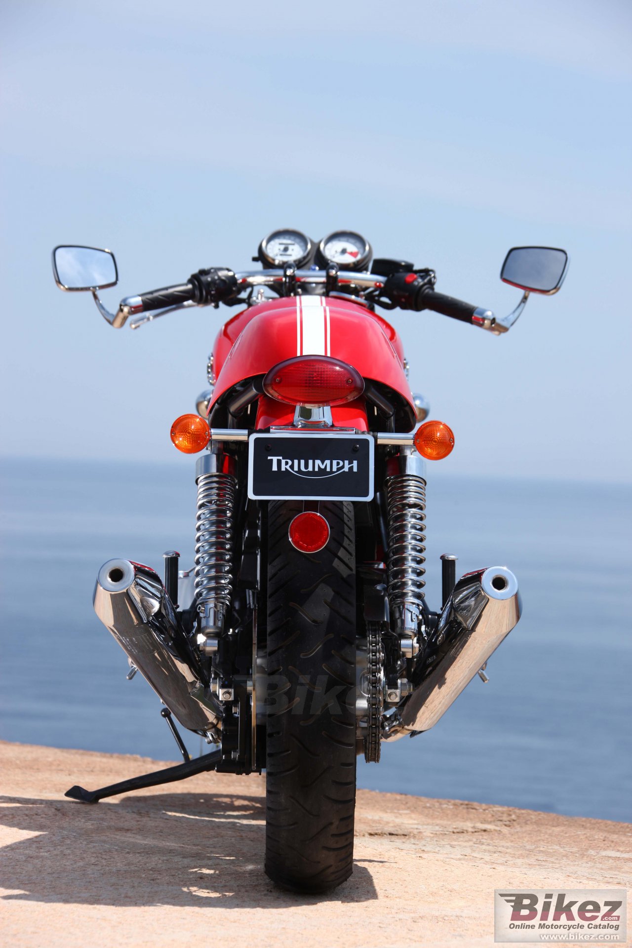 Thumbnail for Triumph Thruxton 2009