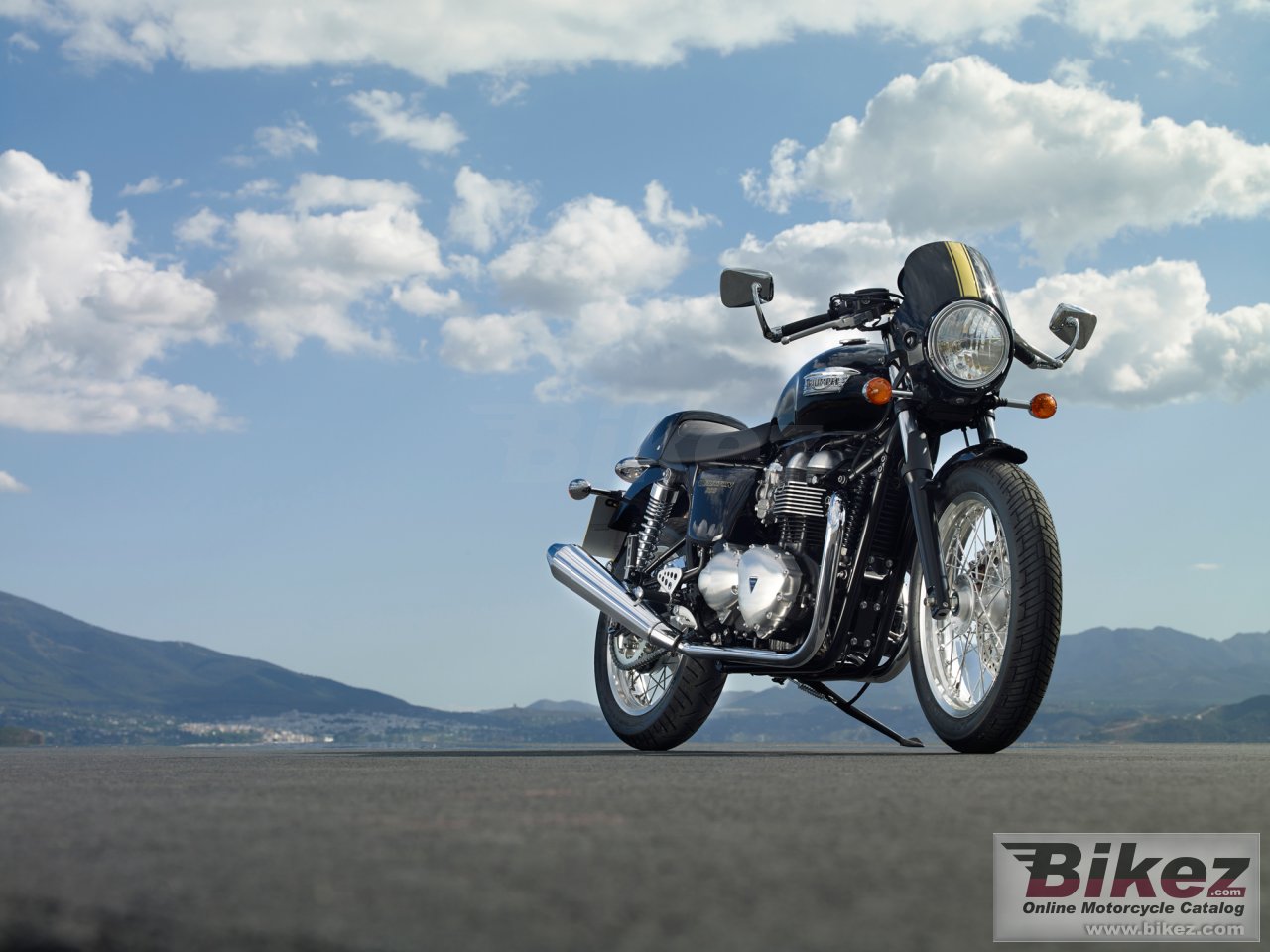 Thumbnail for Triumph Thruxton 2016