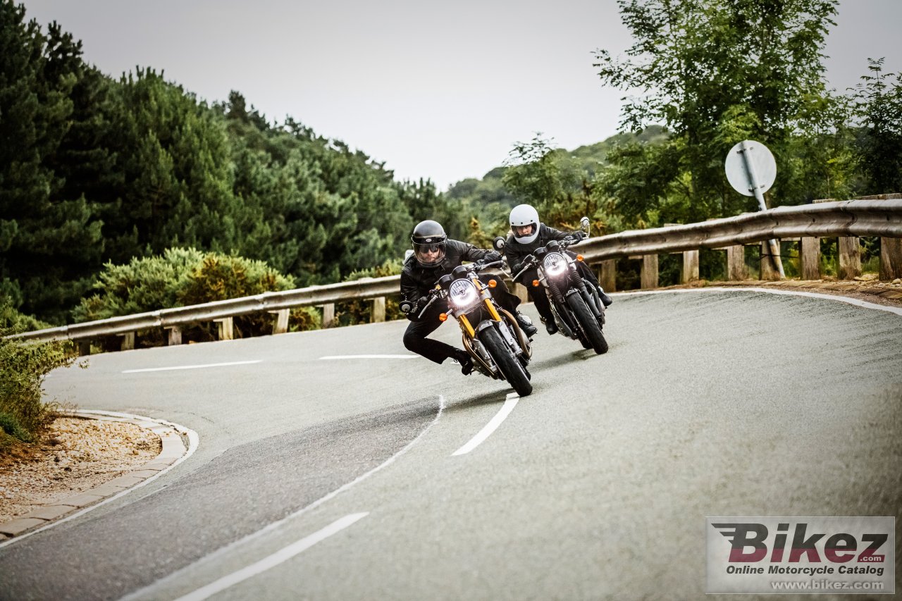 Thumbnail for Triumph Thruxton 1200 2016