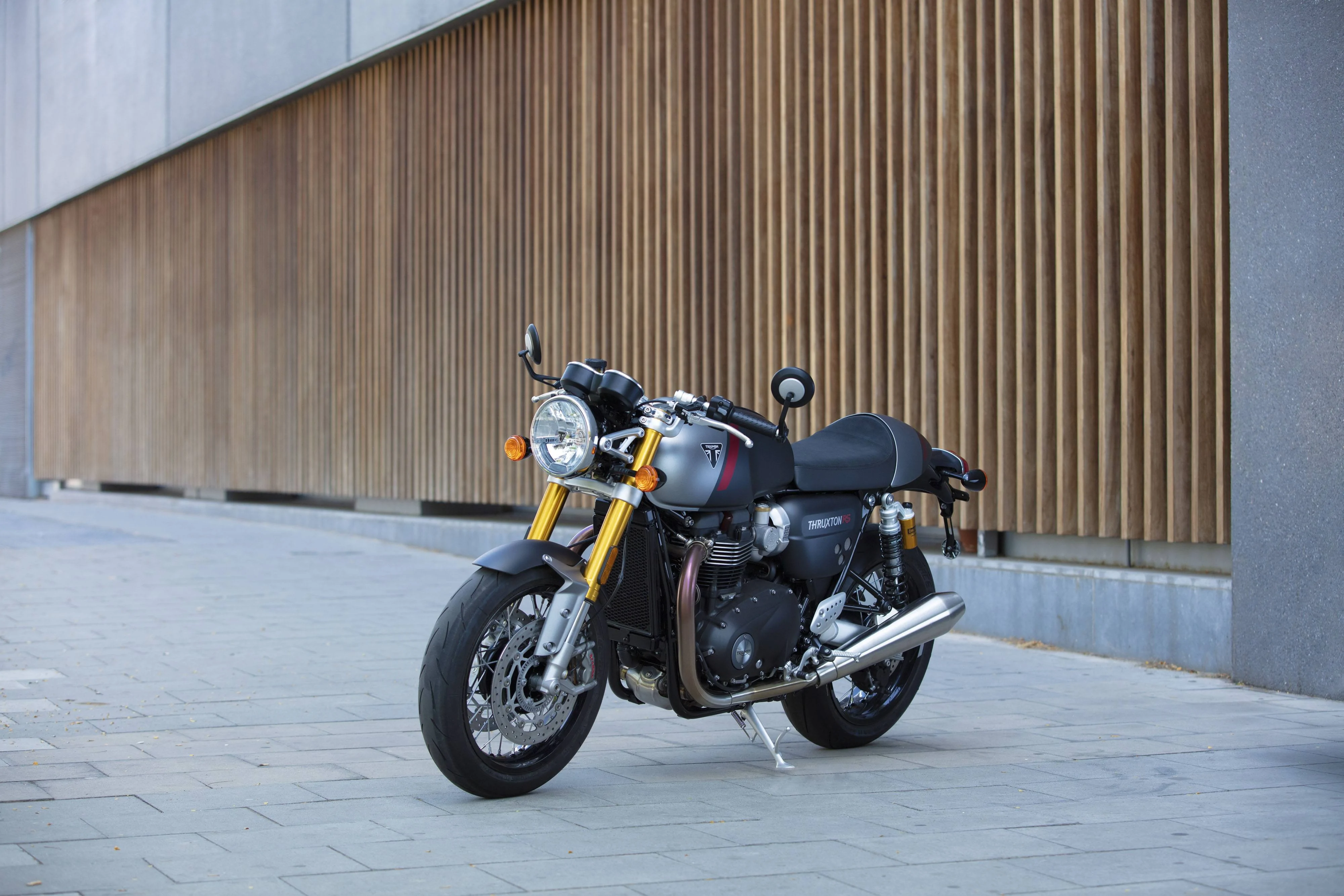 Thumbnail for Triumph Thruxton 1200 2020