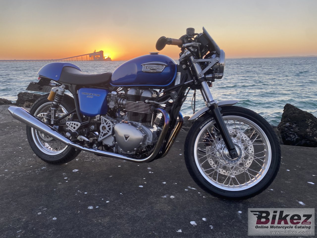 Thumbnail for Triumph Thruxton 900 2006