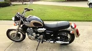 Triumph Thunderbird