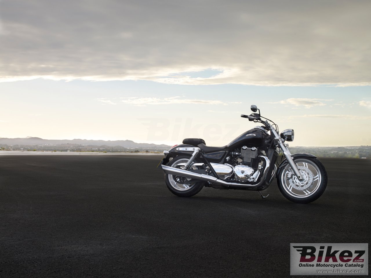 Thumbnail for Triumph Thunderbird 2016