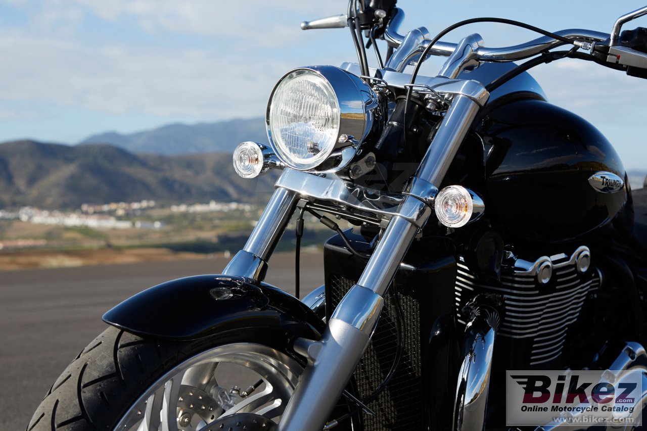 Thumbnail for Triumph Thunderbird 2018