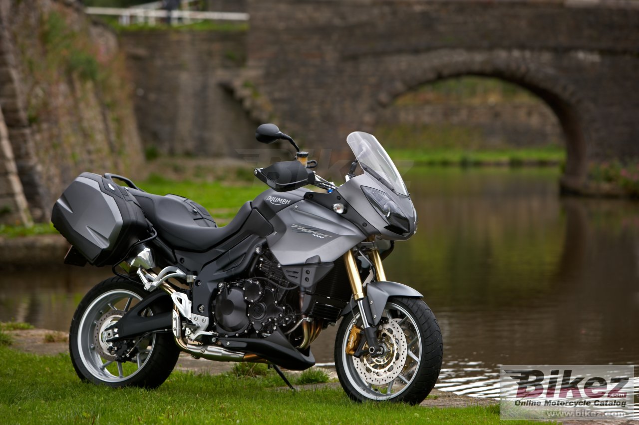 Thumbnail for Triumph Tiger 2009