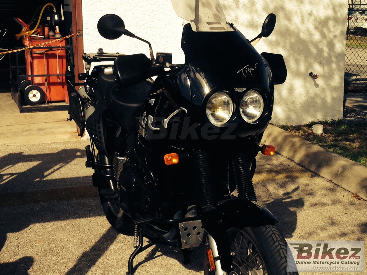 Thumbnail for Triumph Tiger 900 1997