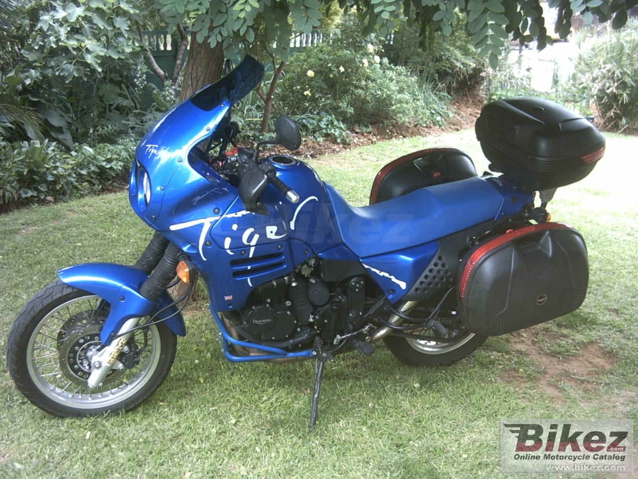 Triumph Tiger 900