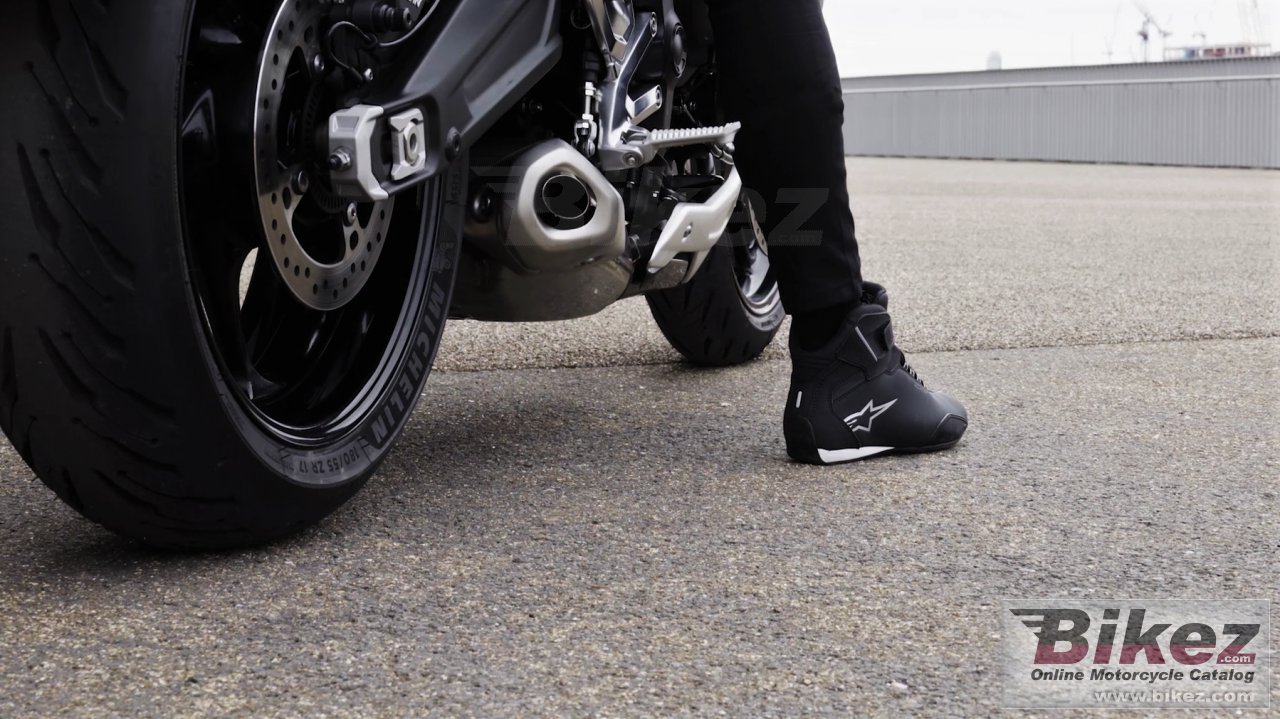 Thumbnail for Triumph Trident 660 2021