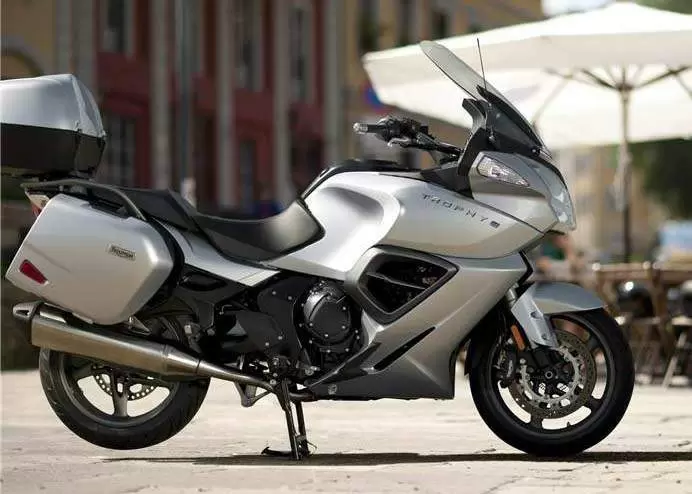 Thumbnail for Triumph Trophy 2013