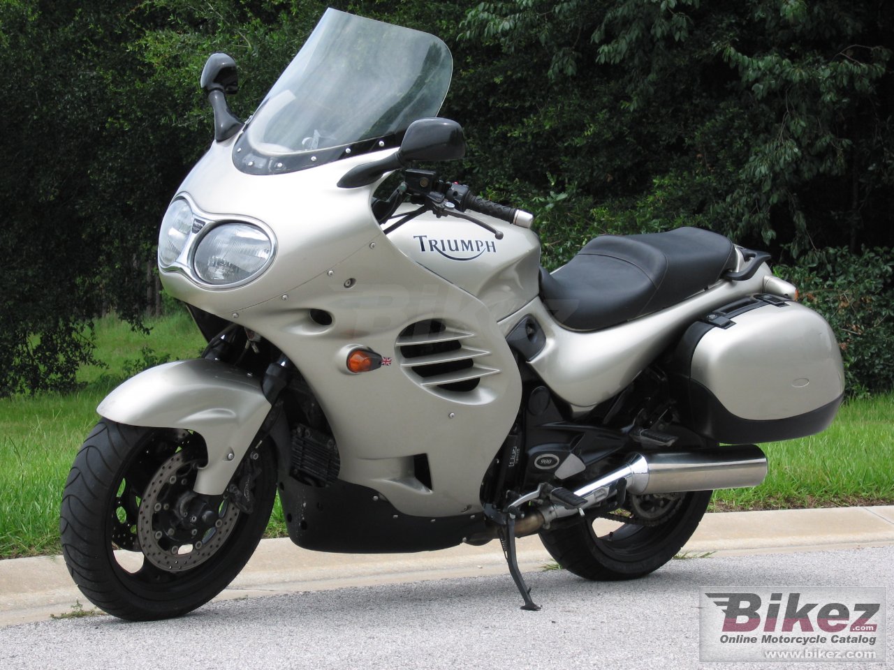 Triumph Trophy 900