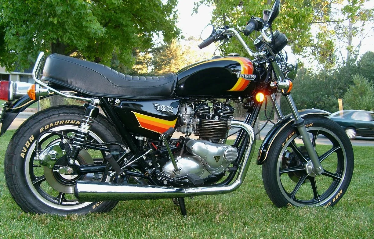 Thumbnail for Triumph TSX 1983