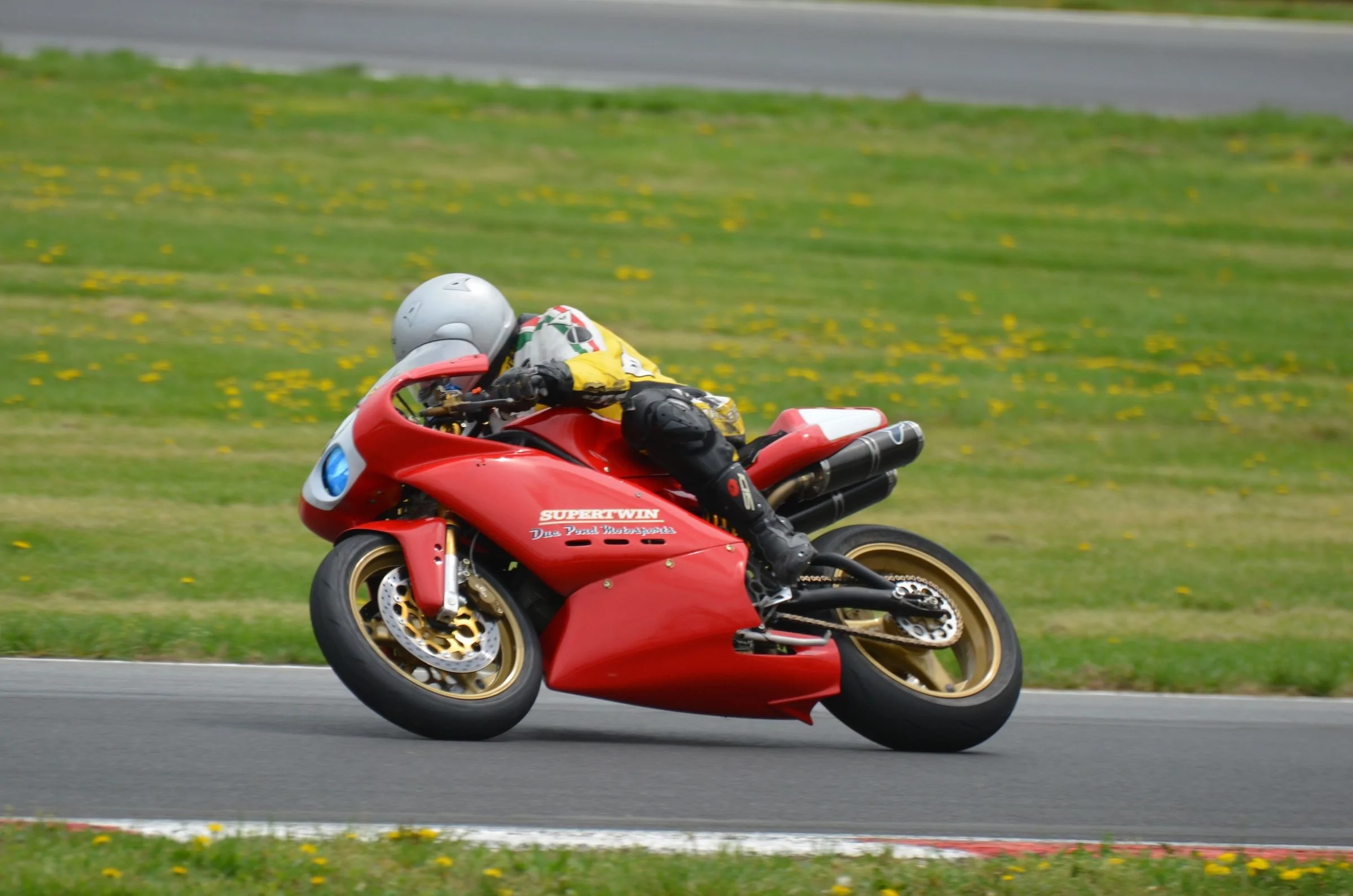 Thumbnail for Troll Supertwin 2001