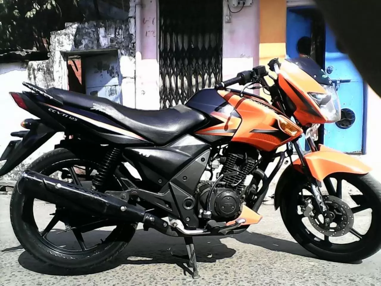 TVS Flame