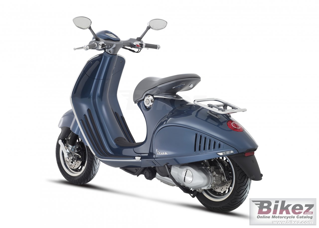 Thumbnail for Vespa 946 2015