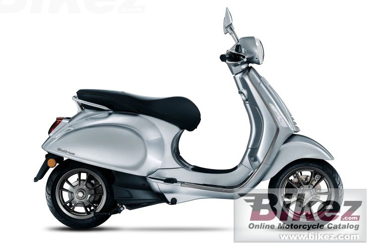 Thumbnail for Vespa Elettrica 45 kmh 2023