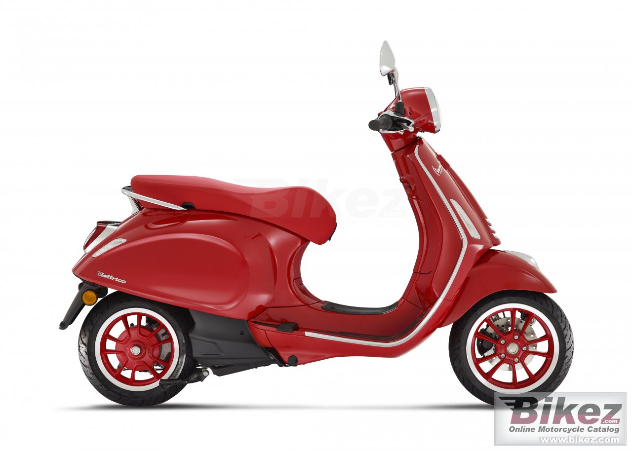 Thumbnail for Vespa Elettrica RED 2022