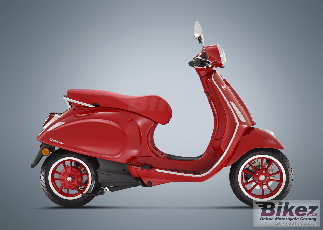 Thumbnail for Vespa Elettrica RED 2022