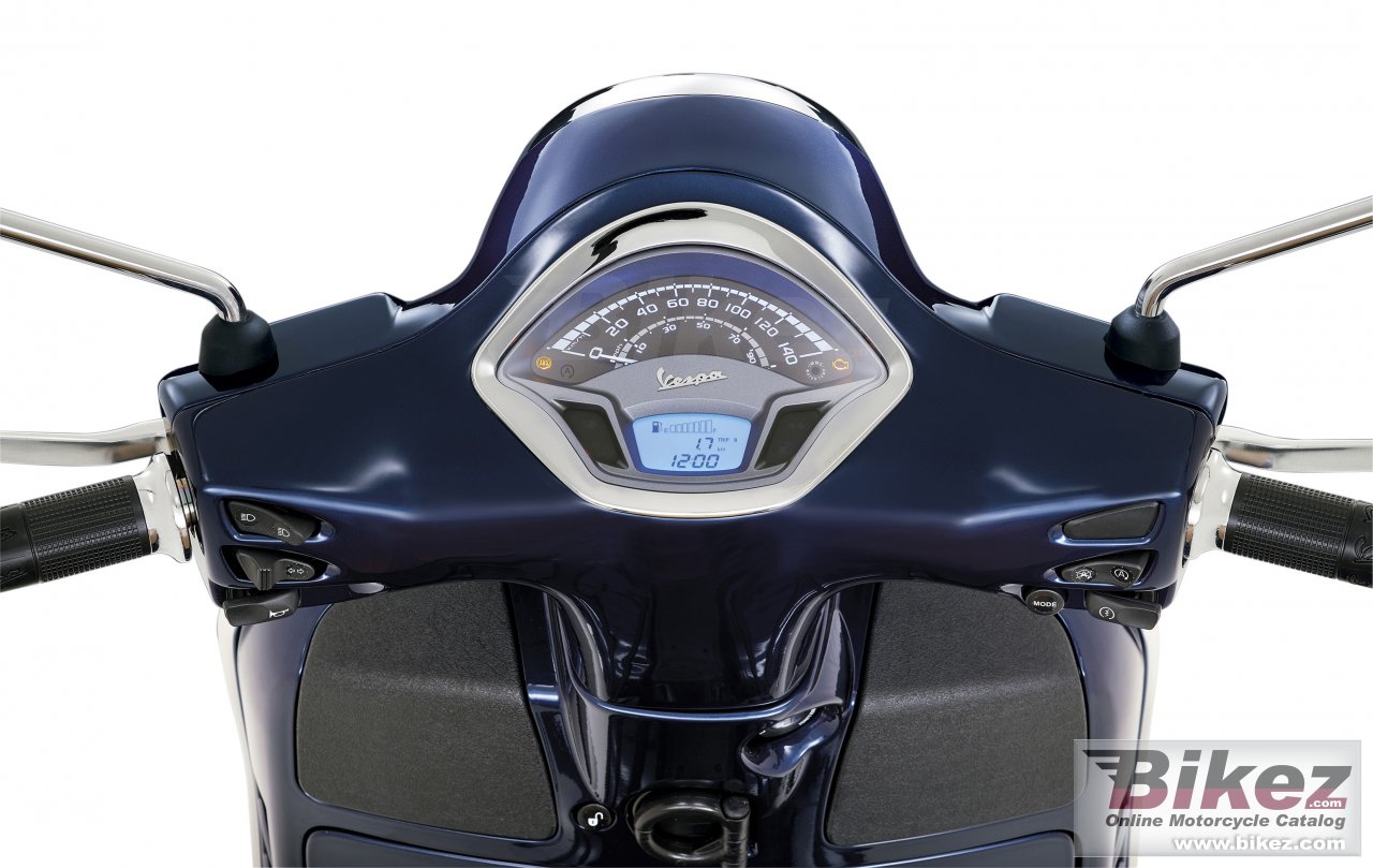Thumbnail for Vespa GTS 2019