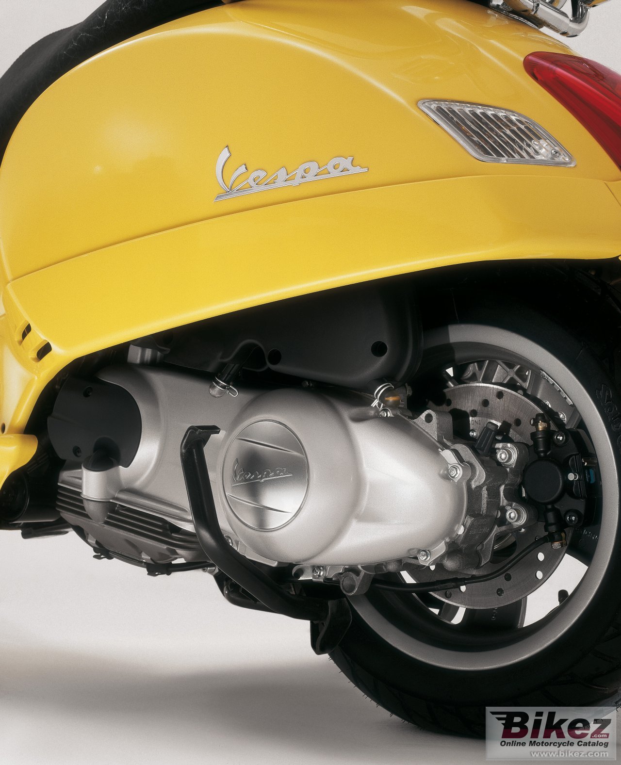 Thumbnail for Vespa GTS 125 2008