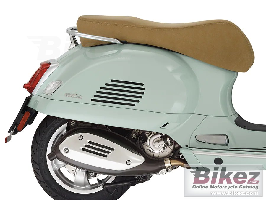 Thumbnail for Vespa GTS 300 2021