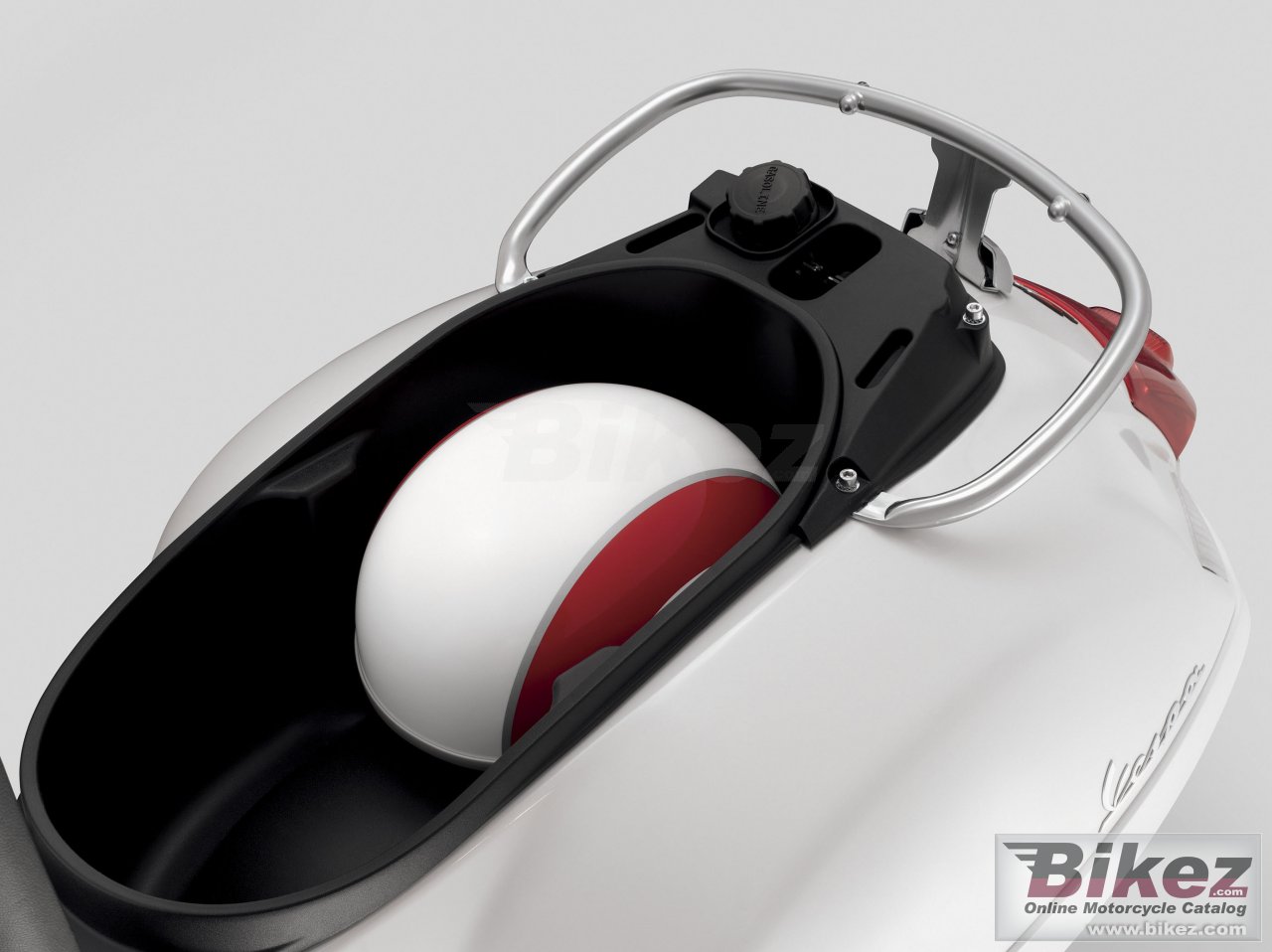 Thumbnail for Vespa GTS 300 Super 2009