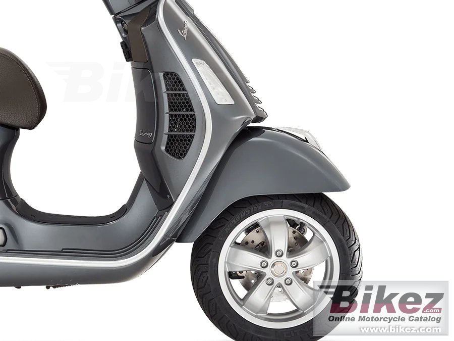 Thumbnail for Vespa GTS 300 Touring 2021
