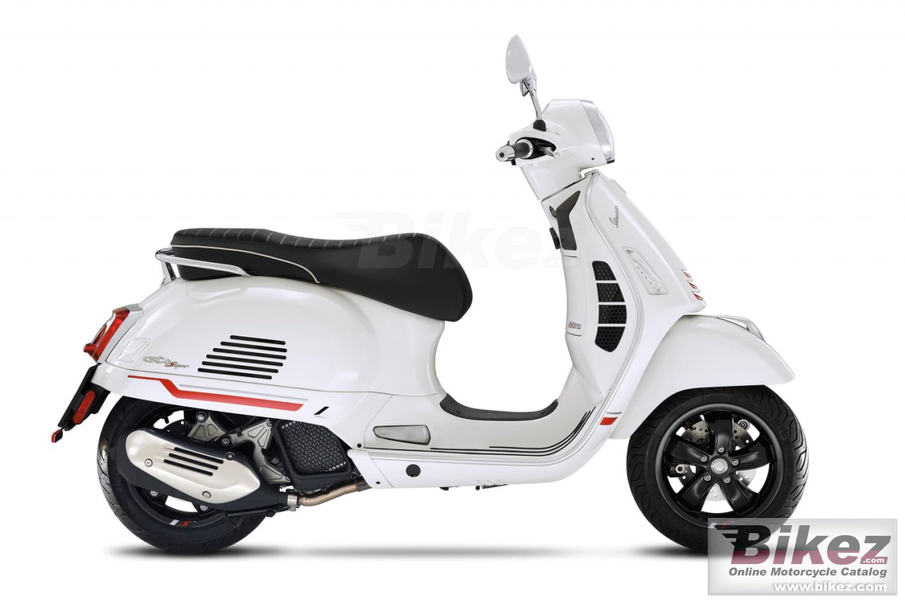 Vespa GTS Super 125 Sport