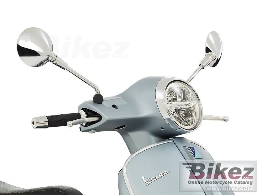 Thumbnail for Vespa GTS Super 125 Tech 2021