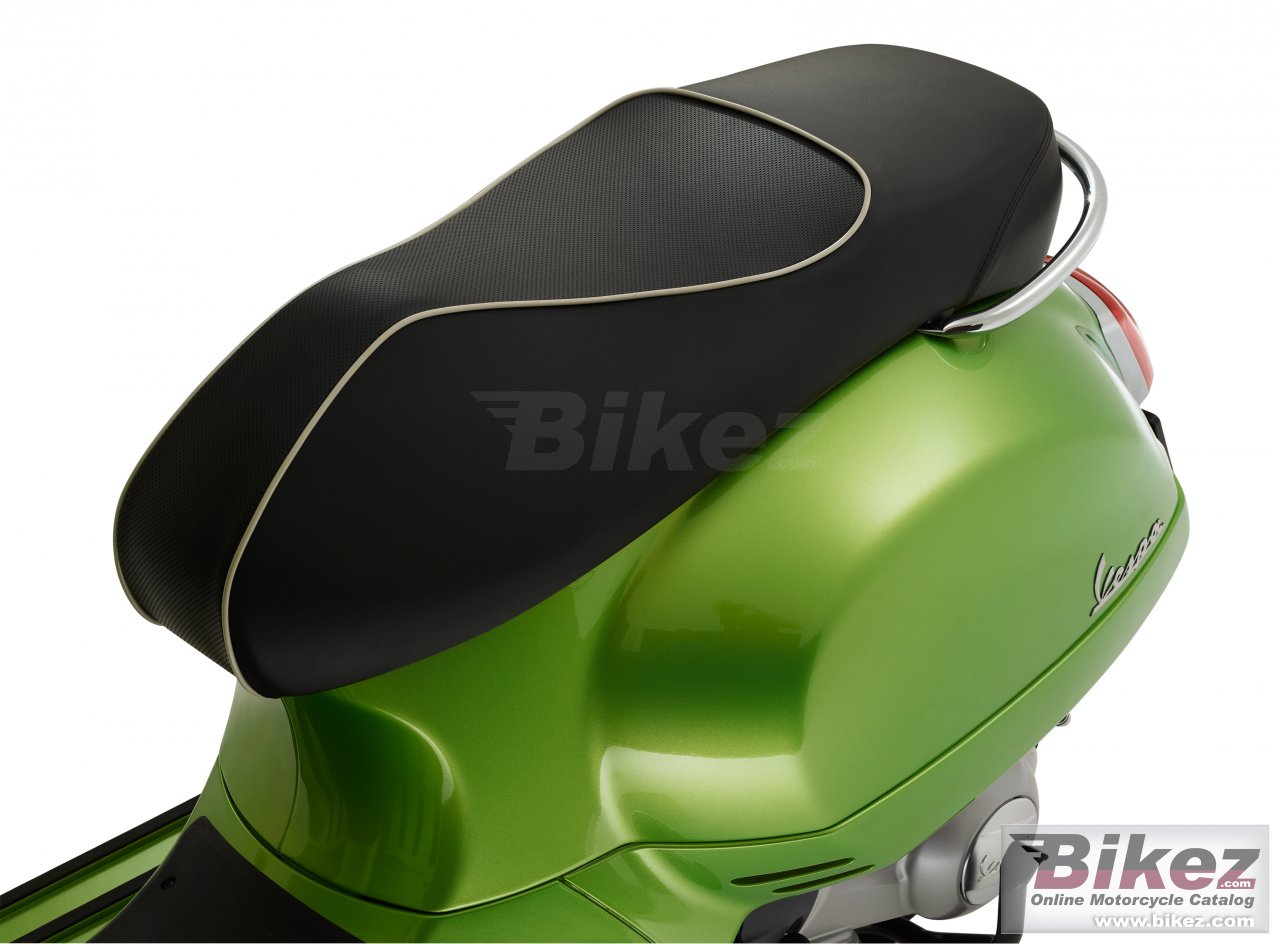 Thumbnail for Vespa GTS Super 300 2017