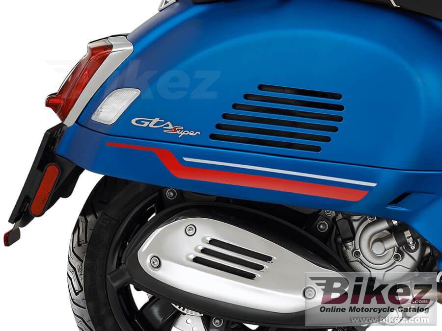 Thumbnail for Vespa GTS Super 300 Sport 2021