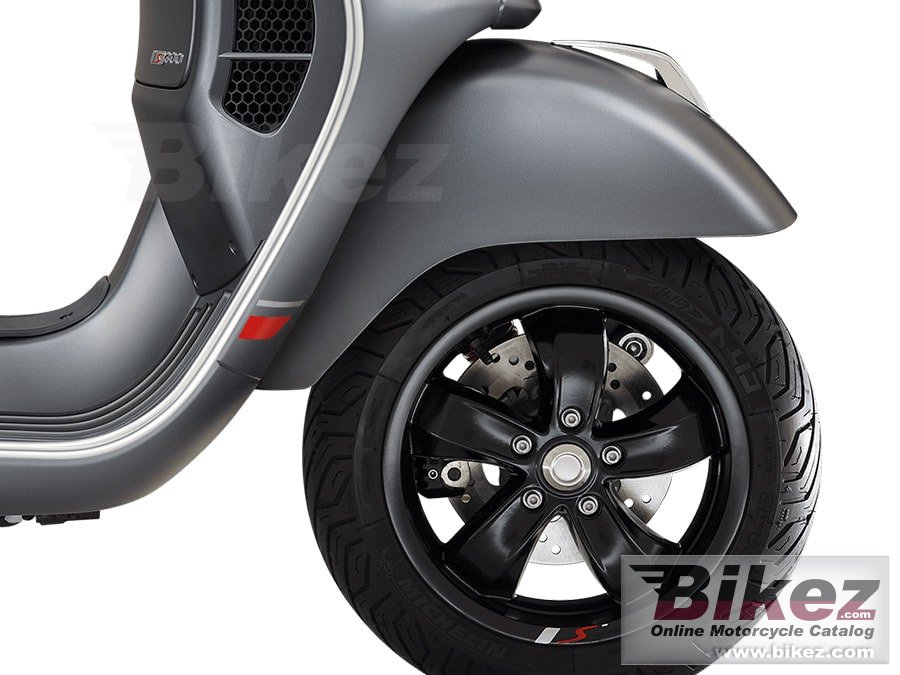 Thumbnail for Vespa GTS Super 300 Sport 2021