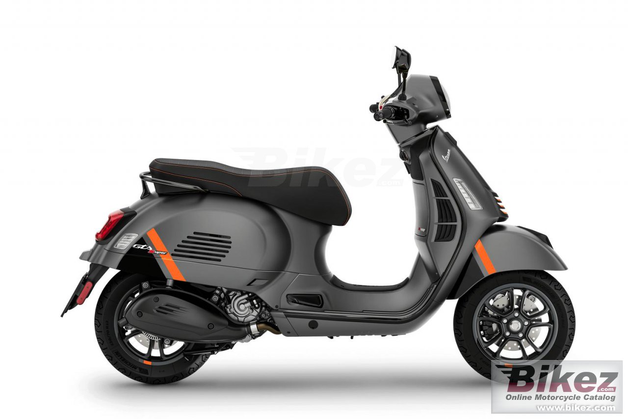 Vespa GTS Super 300 Sport