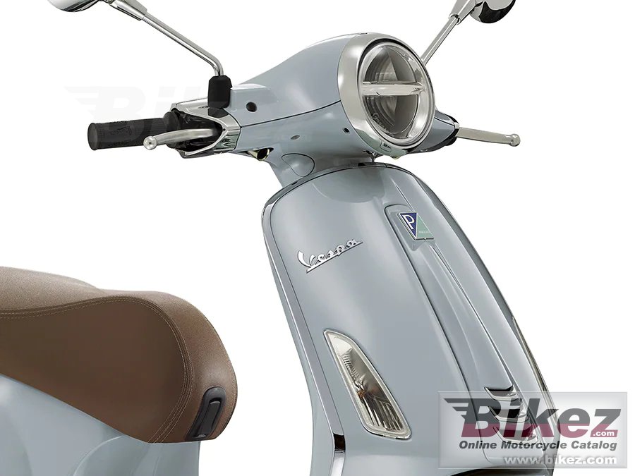 Thumbnail for Vespa Primavera 125 2021