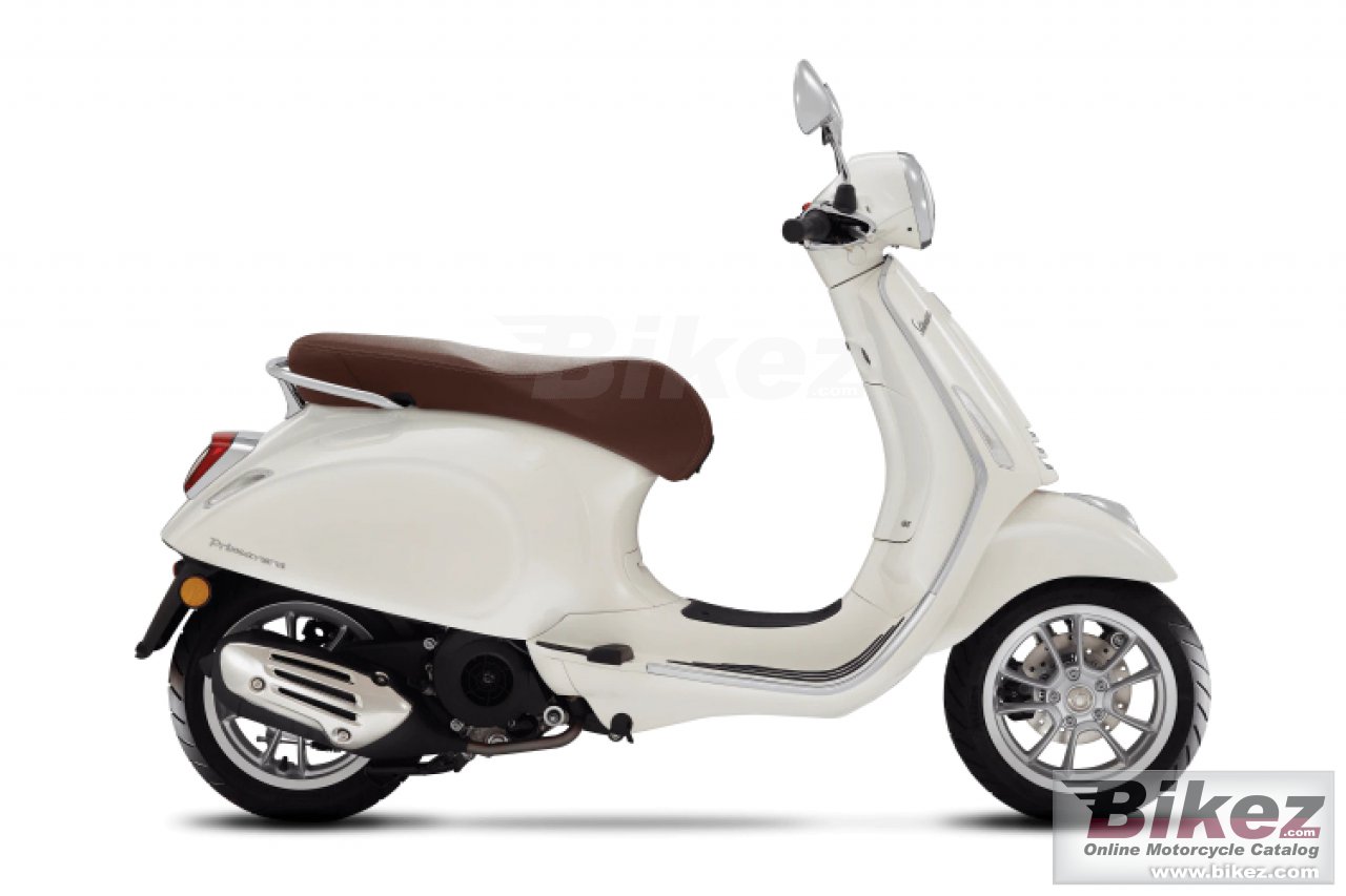 Thumbnail for Vespa Primavera 125 2021