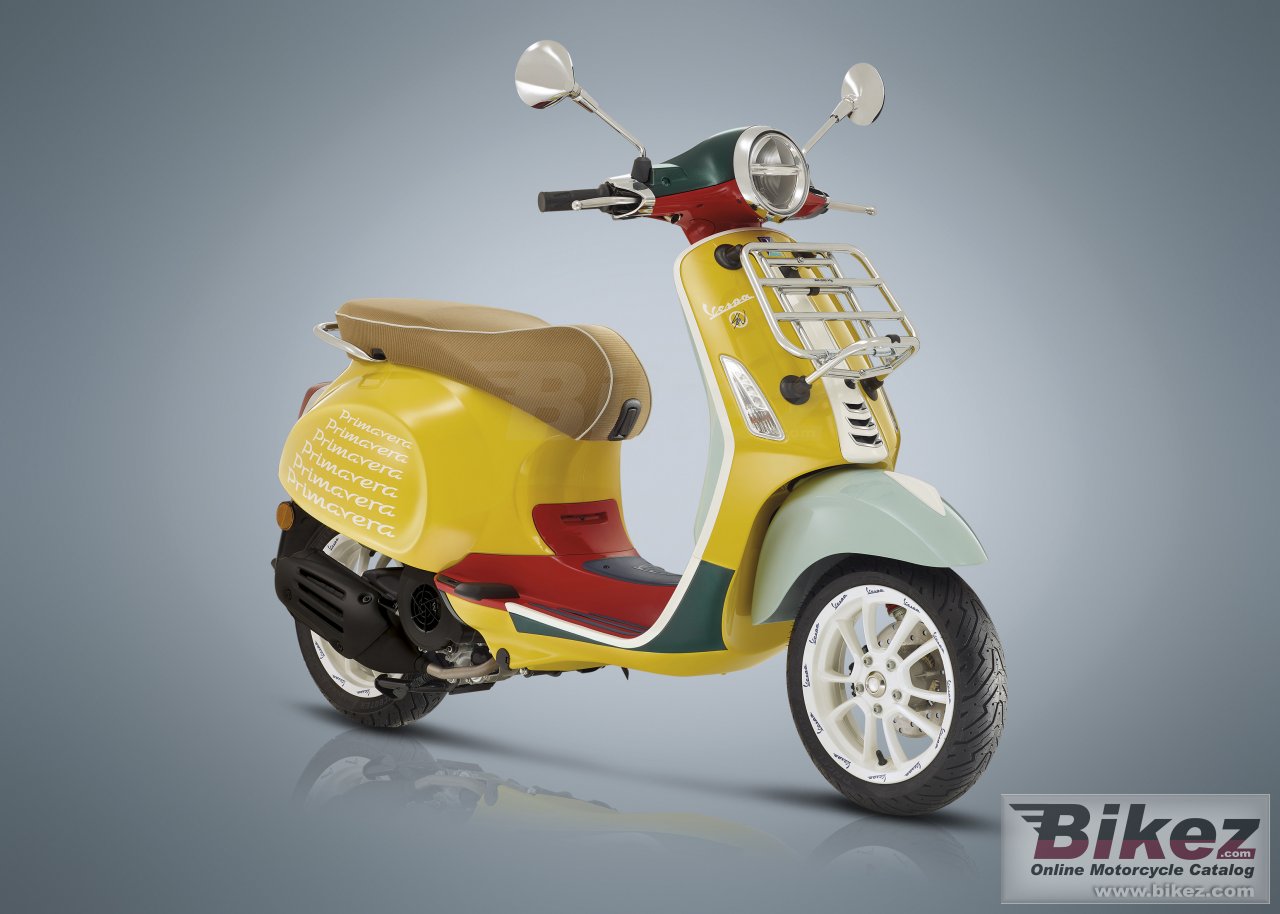 Thumbnail for Vespa Primavera Sean Wotherspoon 2020
