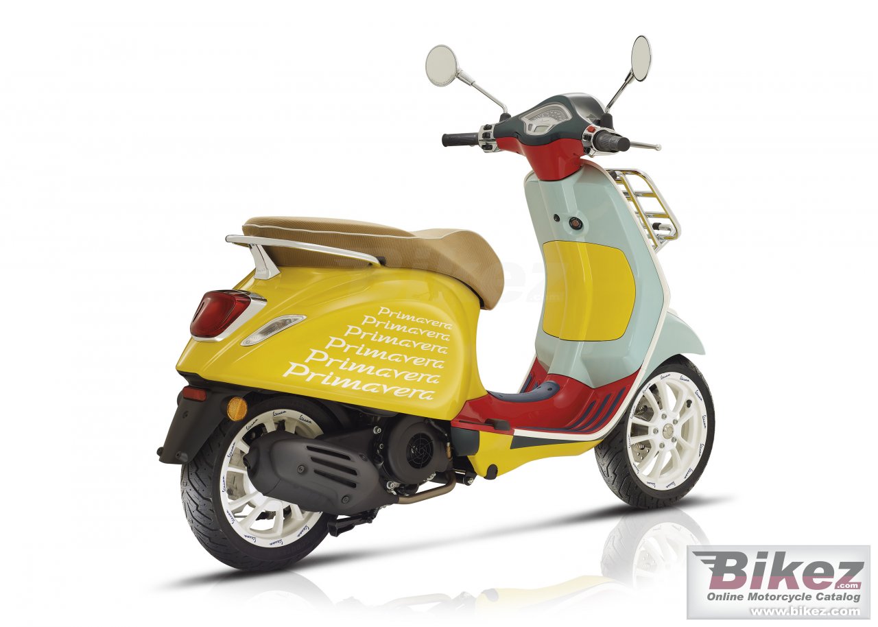 Thumbnail for Vespa Primavera Sean Wotherspoon 2020